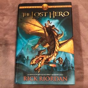 Book- The Lost Hero (Heroes of Olympus, Book 1)Rick Riordan